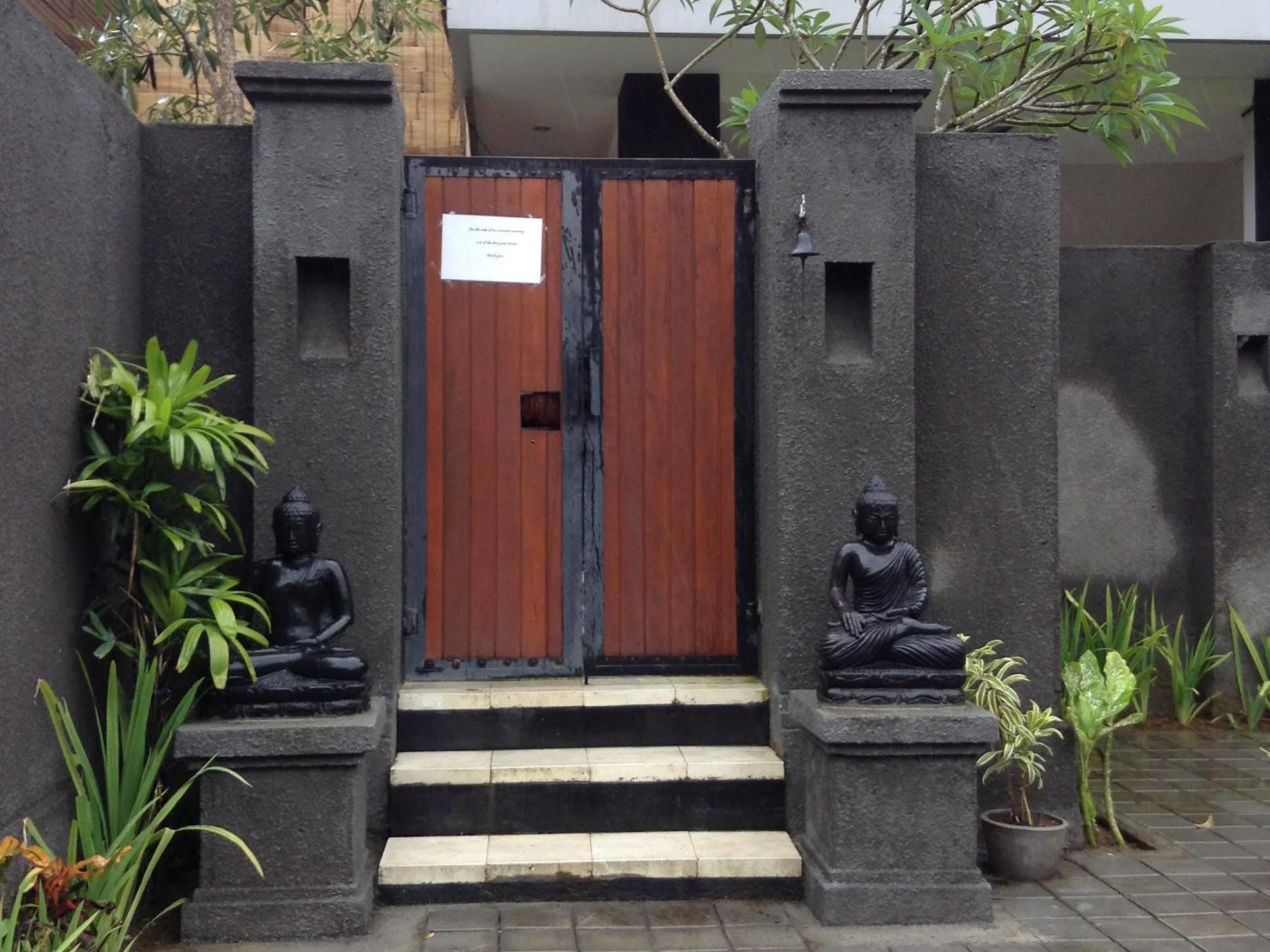 Villa Lovecho Canggu Dış mekan fotoğraf